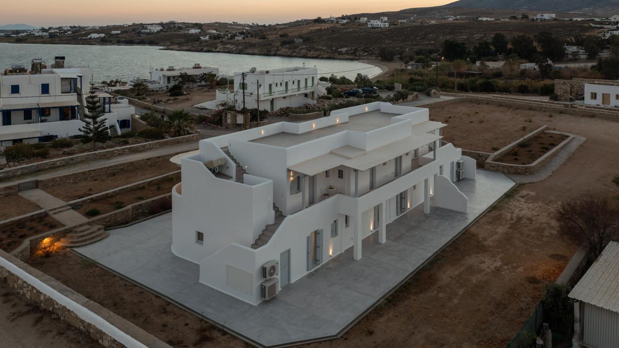 לוגאראס Paros Melodia Apartments מראה חיצוני תמונה