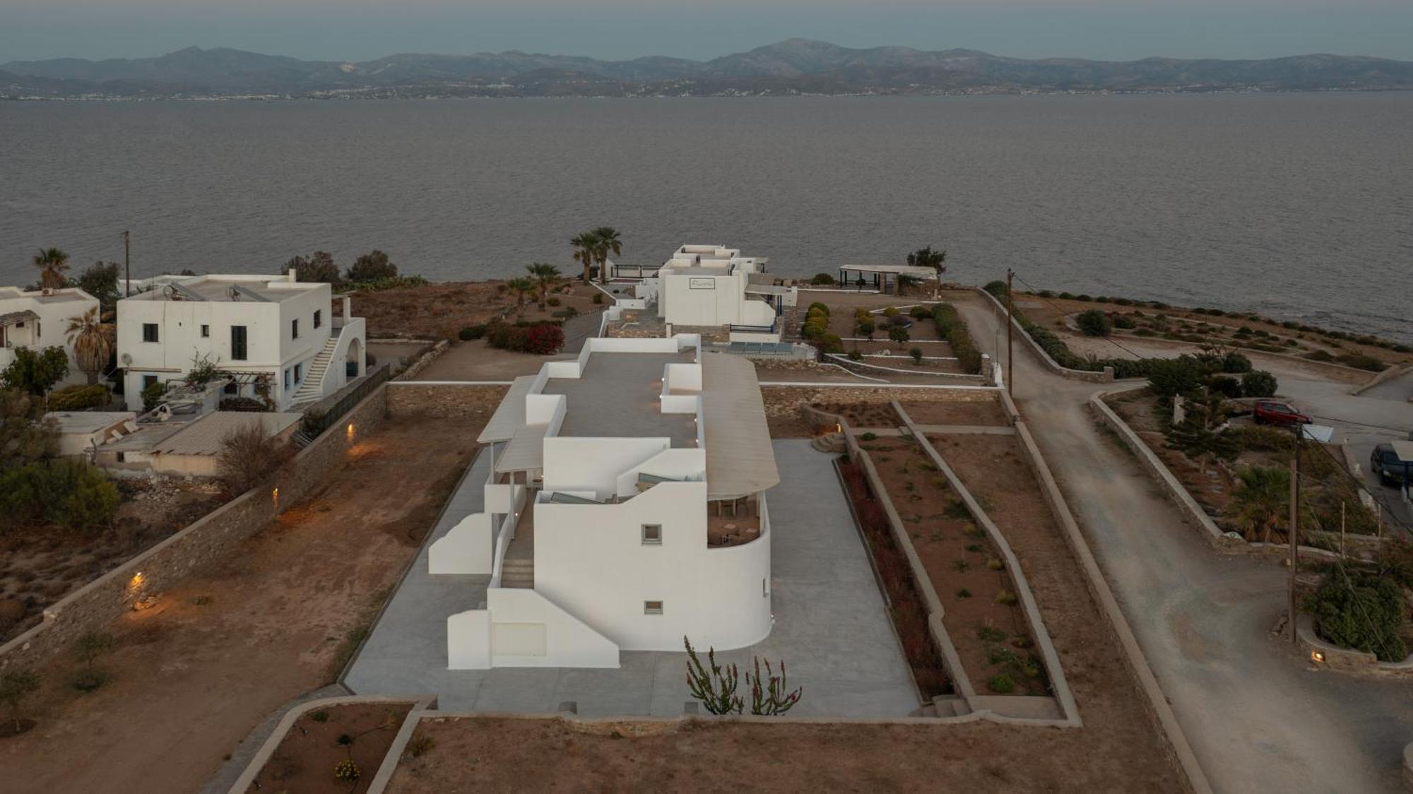 לוגאראס Paros Melodia Apartments מראה חיצוני תמונה