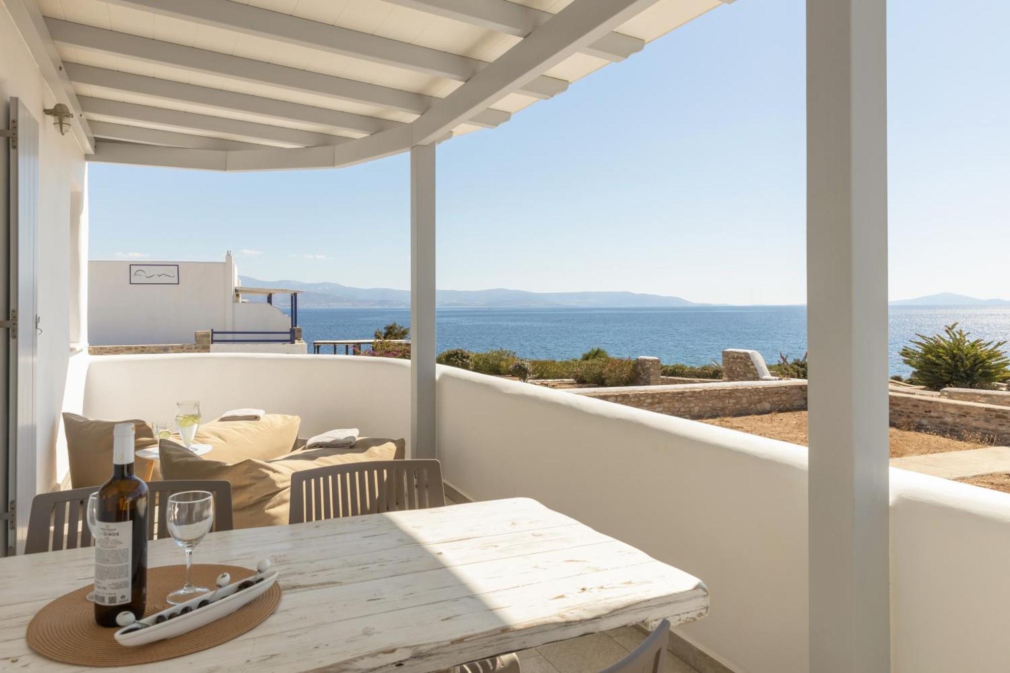 לוגאראס Paros Melodia Apartments מראה חיצוני תמונה